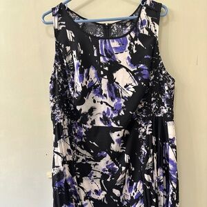 Vera Wang dress with pockets